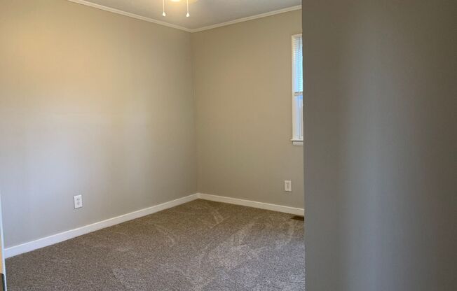 3 beds, 1 bath, $1,390