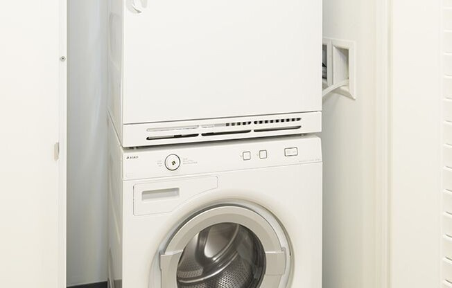 2 beds, 2 baths, 1,382 sqft, $8,162, Unit 1303