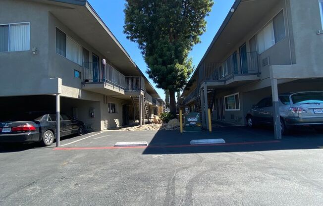 1 bed, 1 bath, 625 sqft, $1,725, Unit 073