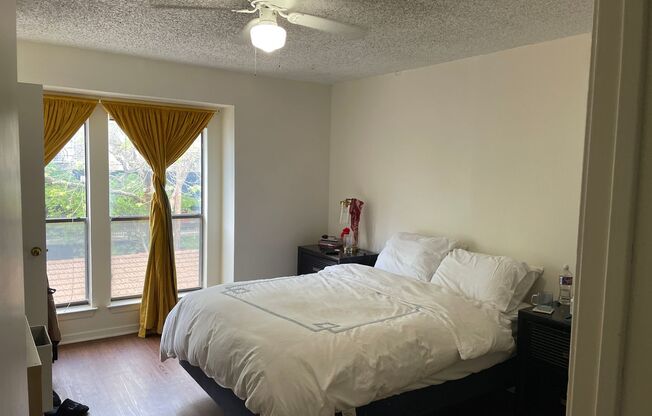 2 beds, 1 bath, $2,150