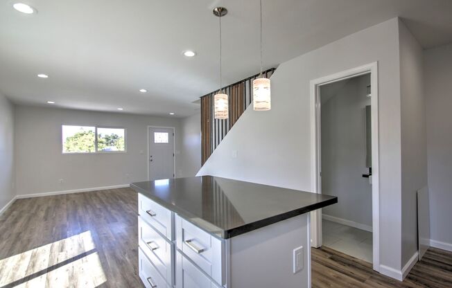 3148 - 3150 Florine Dr.