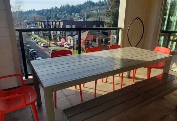 Studio, 1 bath, 456 sqft, $1,295, Unit 1105