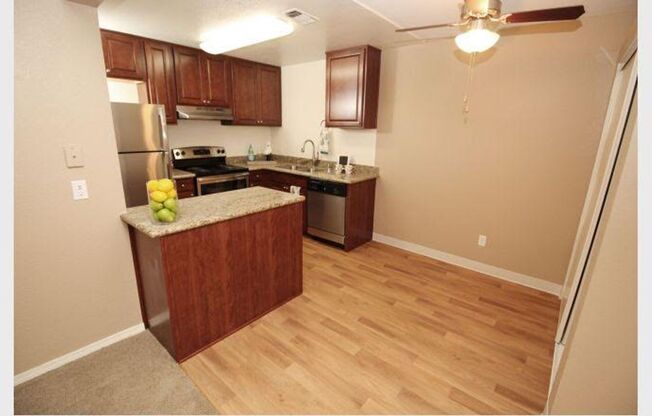 1 bed, 1 bath, 650 sqft, $1,495, Unit 238