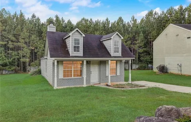 Charming 3 Bedroom, 2 Bath Home in Union City – Only $1850/Month!