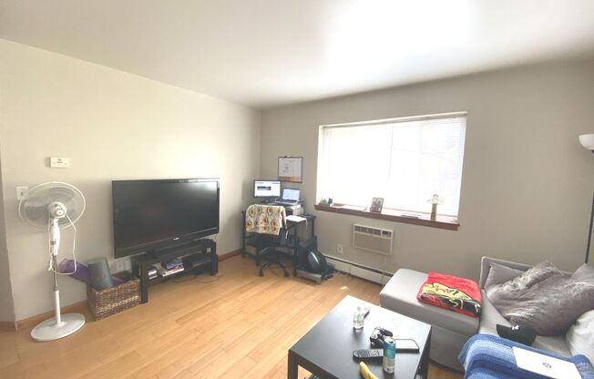1620 Marshall