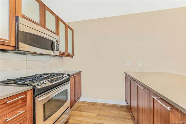 2 beds, 2 baths, 1,013 sqft, $3,350, Unit 6C