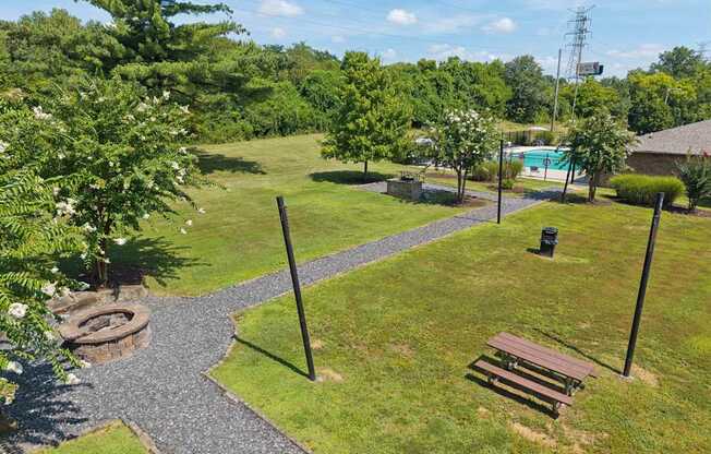 Firepit and Picnic Area