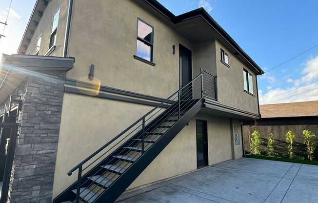 Newly built modern 2 bedroom