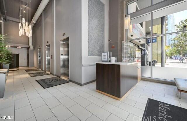 1 bed, 1 bath, 672 sqft, $2,300, Unit 221