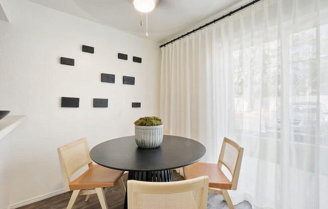 Model dining room