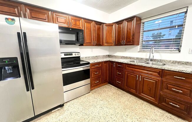 Classic Coral Way Charm- 3 bedroom Duplex Available!