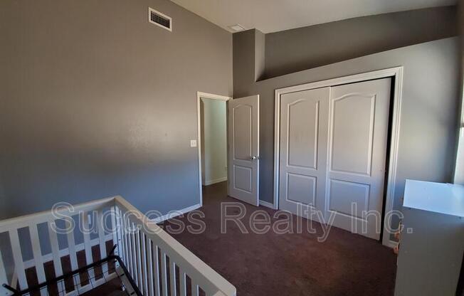 4 beds, 2 baths, 2,155 sqft, $1,900