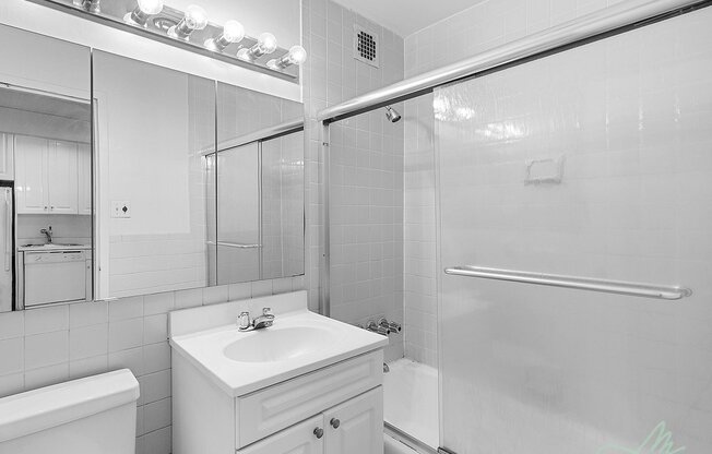 1 bed, 1 bath, $5,400, Unit PHH