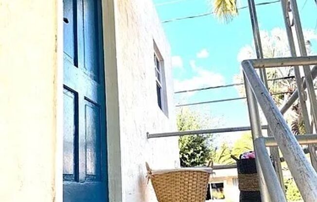 1 Bedroom 1 Bathroom ADU in Old Northwood