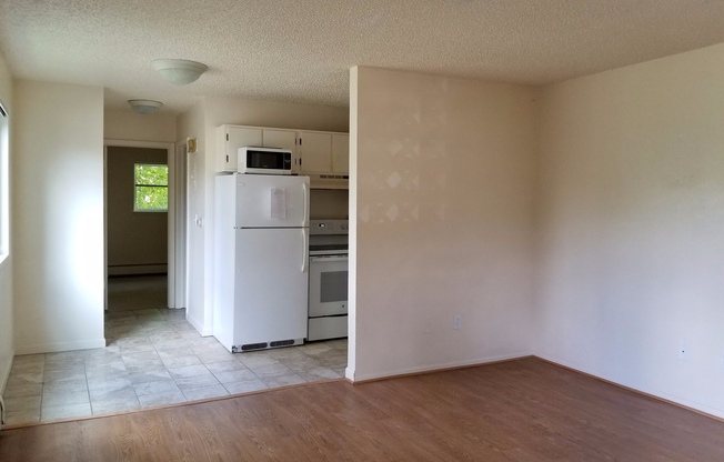 2200 Canyon