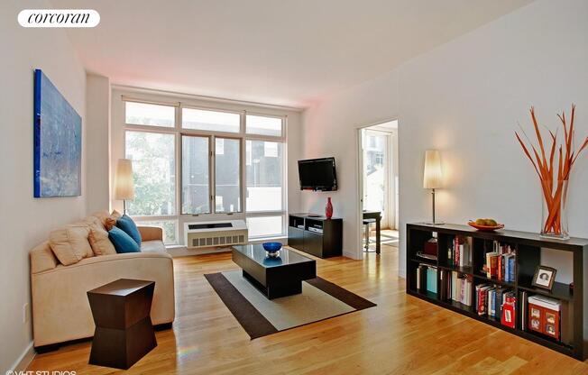 2 beds, 2 baths, 865 sqft, $3,680, Unit 2E