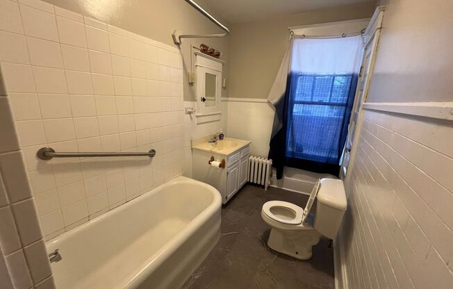 1 bed, 1 bath, $850