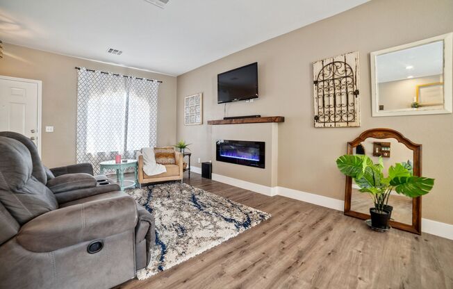 4 bedroom remodeled home with oversized lot and covered patio!