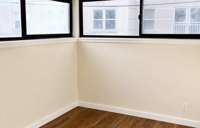 1 bed, 1 bath, 456 sqft, $1,895, Unit 402