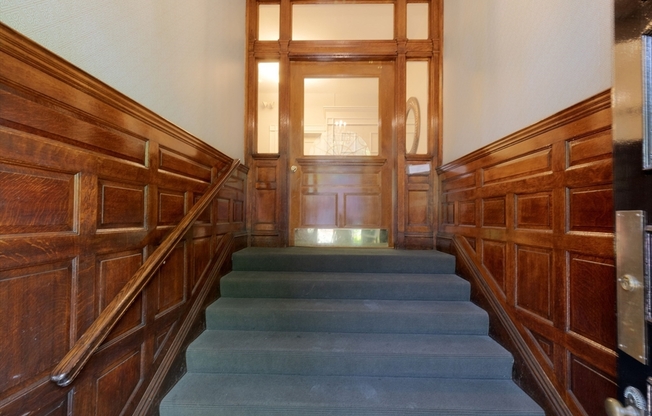 398 Marlborough St