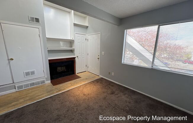 1 bedroom Condo in Windcreek Available NOW