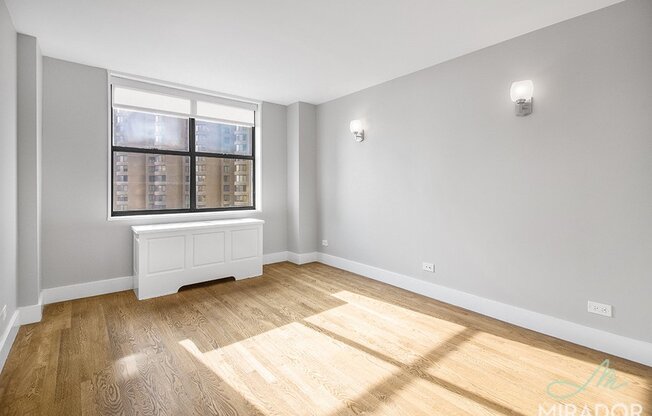 2 beds, 2.5 baths, $6,300, Unit 23M