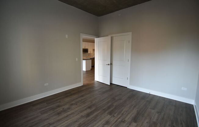 1 bed, 1 bath, 642 sqft, $3,160, Unit 3833-218