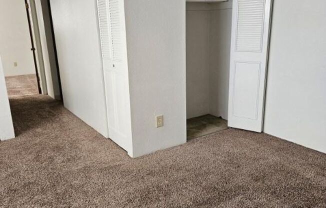 1 bed, 1 bath, $1,025, Unit 301