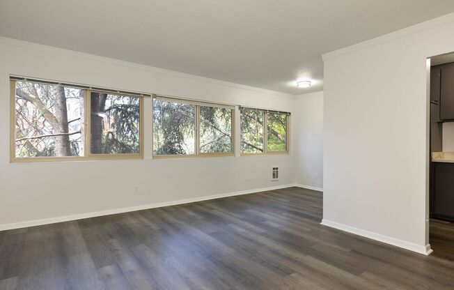 1 bed, 1 bath, 607 sqft, $1,725, Unit 703