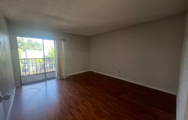 2 beds, 2 baths, $1,695