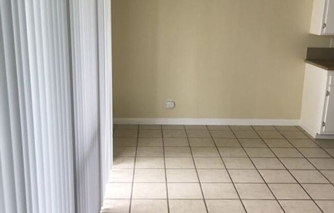 1 bed, 1 bath, $1,750, Unit 04