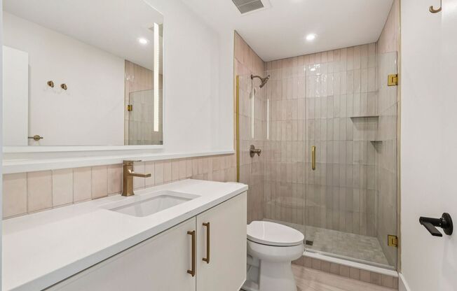 1 bed, 1 bath, 720 sqft, $1,788, Unit 218