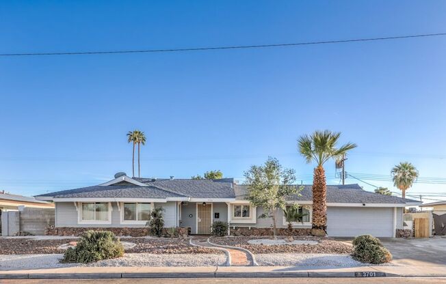 Beautifully Updated Home on Oversized Lot Near Springs Preserve & Historic Downtown