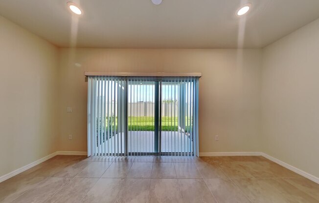 3187 EMERALD ACRES LN
