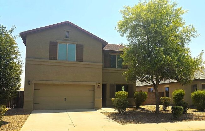 Spacious home in Maricopa