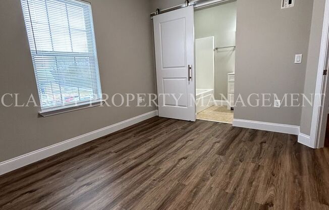 2 beds, 2.5 baths, $1,350, Unit Apt 1