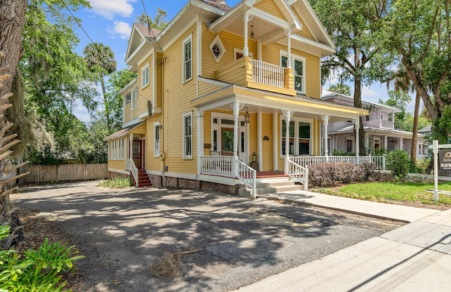 613 E FT KING ST
