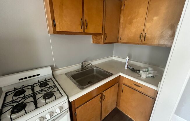 1345 Astor
