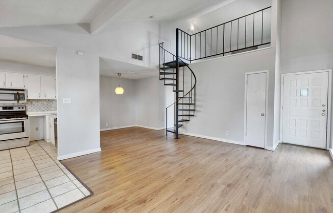 1714 TIMBER RDG DR