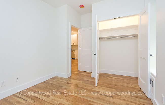 2 beds, 1 bath, 700 sqft, $4,495, Unit 2C