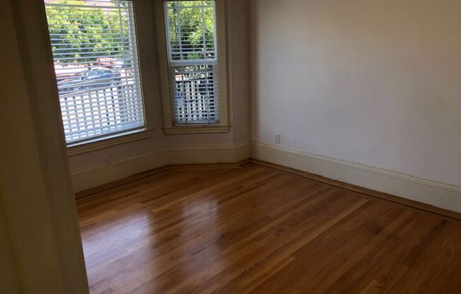 937 International Blvd