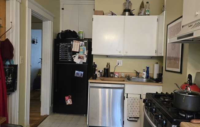 1986 Commonwealth Ave #4