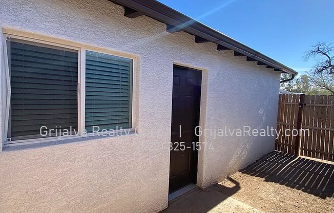 2 beds, 1 bath, 530 sqft, $1,050, Unit 02