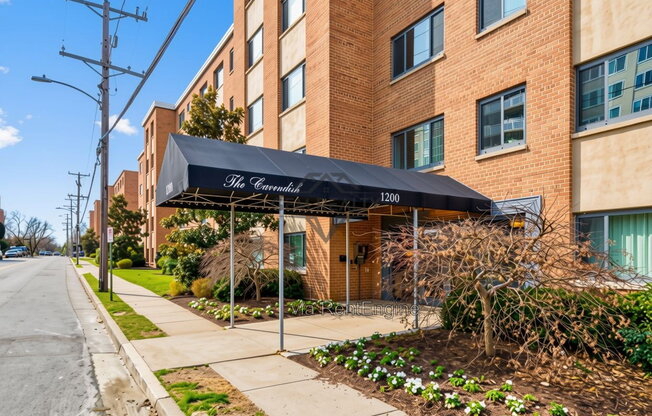 1200 S ARLINGTON RDG RD