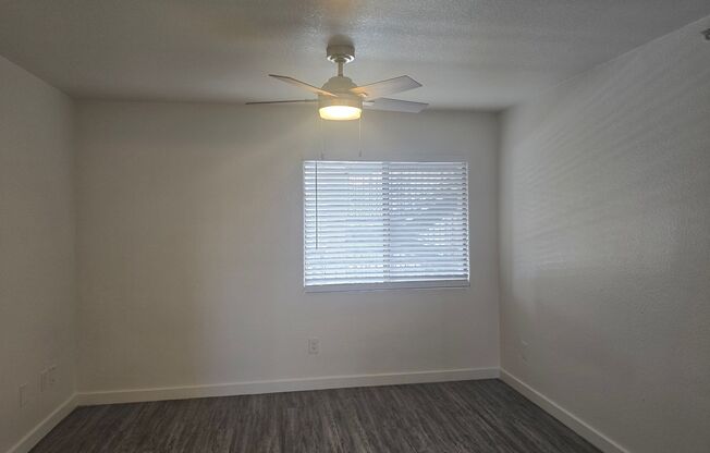 2 beds, 2 baths, 850 sqft, $1,450, Unit 207