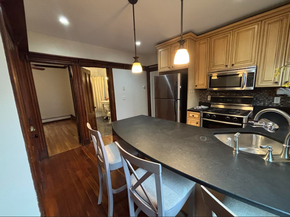 14 GREENWOOD TER
