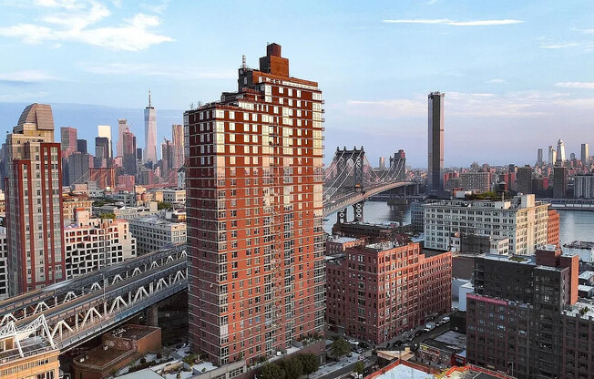 1 bed, 1 bath, 557 sqft, $5,500, Unit 25D