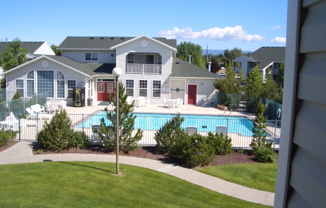 1 bed, 1 bath, 672 sqft, $995, Unit BW0421