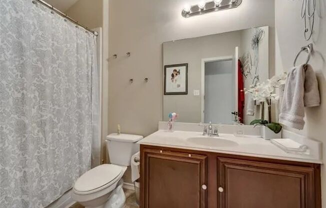 Coming Soon- Beautiful 3 bed, 2bath Home Located in Mesquite