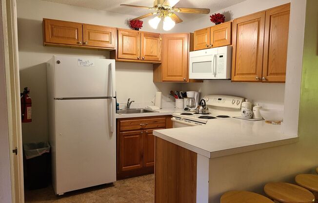 **WINTER RENTAL** 2 Bedroom Condo Near Weirs Beach!